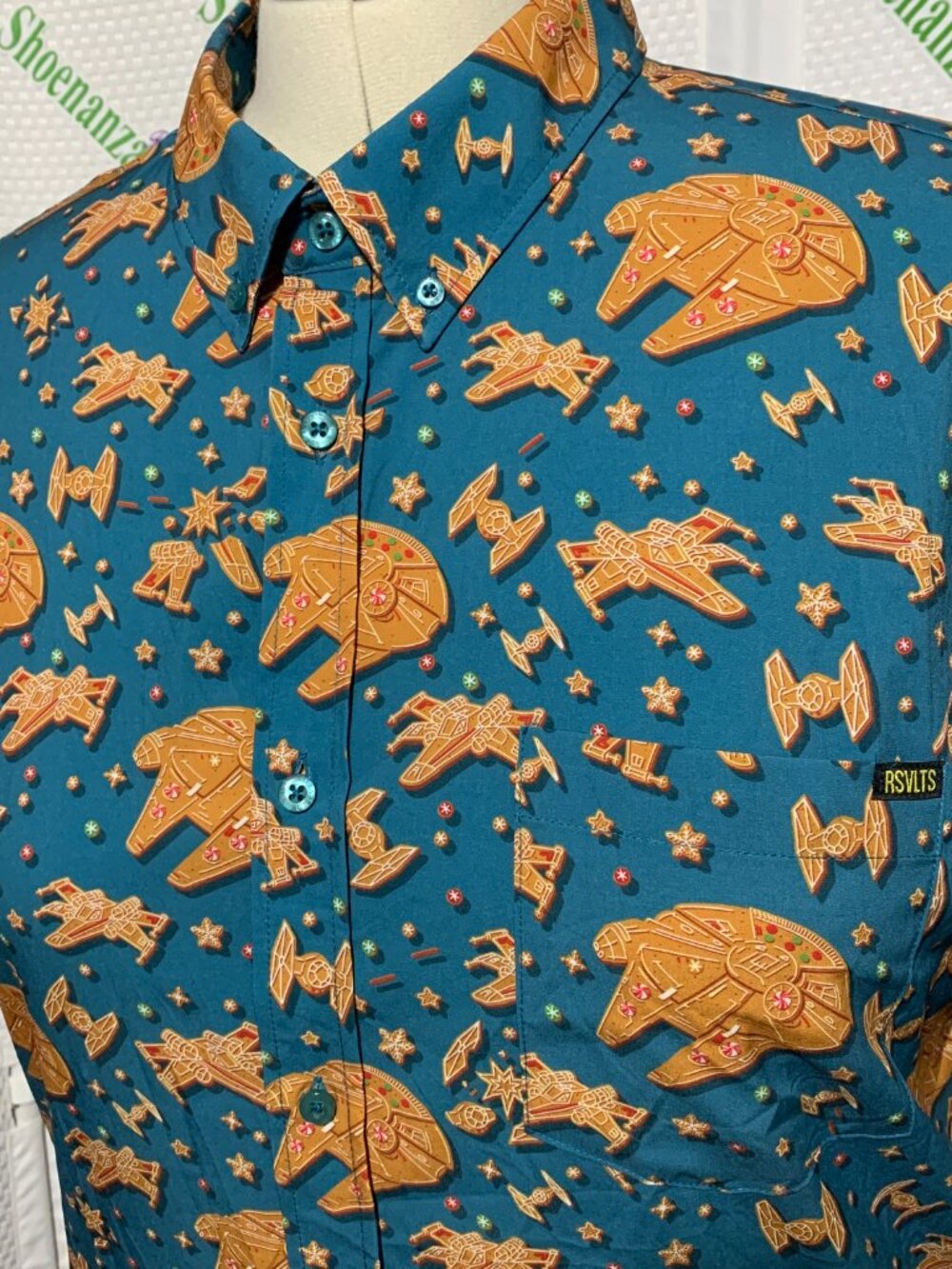 RSVLTS Shirt Star Wars Rebel Crumb Gingerbread Millennium Falcon Christmas Men M - Picture 2 of 4